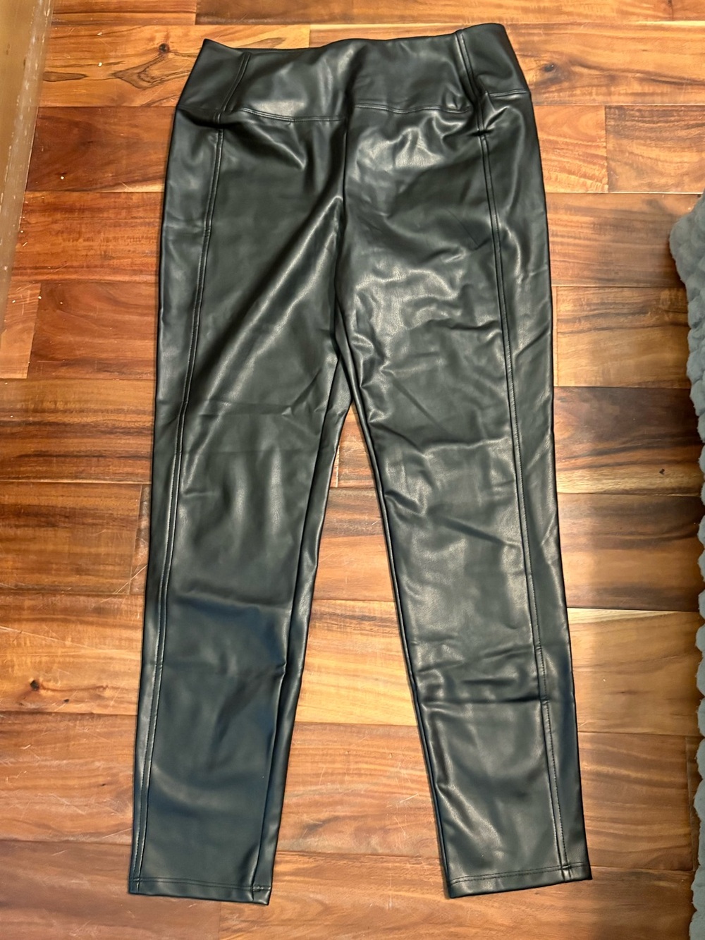 NWT Michael Stars Faux‎ Leather Leggings Black High Rise Pull On Pants (1257)